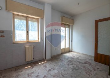 Stanza vuota - Quadrilocale Via Ragusa
 
29, Caltagirone - foto 3