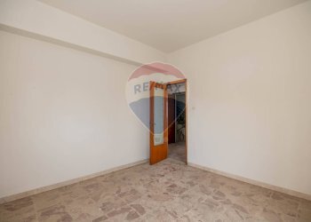 Stanza vuota - Quadrilocale Via Ragusa
 
29, Caltagirone - foto 7