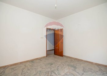 Stanza vuota - Quadrilocale Via Ragusa
 
29, Caltagirone - foto 11