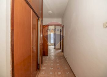 Hall / corridoio - Quadrilocale Via Ragusa
 
29, Caltagirone - foto 15