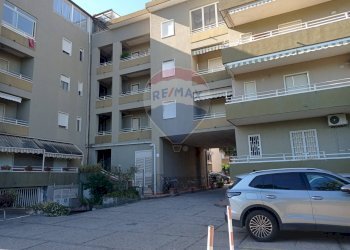 Edificio all\'aperto - Bilocale via Giuseppe Garibaldi
 
224, Calatabiano - foto 1