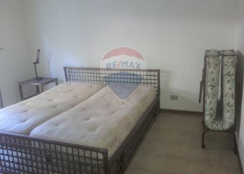 Camera / camera da letto - Bilocale via Giuseppe Garibaldi
 
224, Calatabiano - foto 12