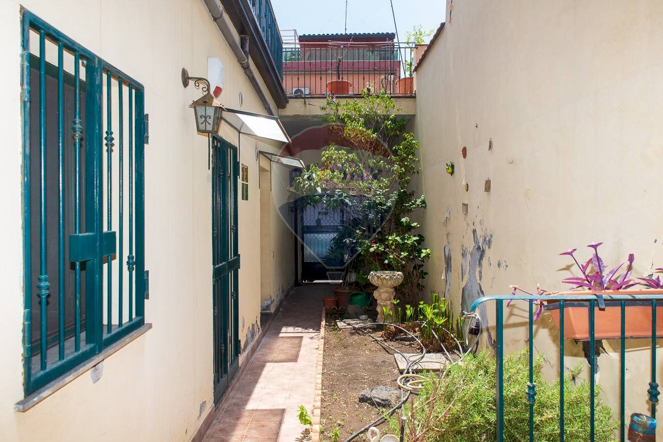 Terrazza - Independent house Via Macaluso
 
87, Catania - photo 3