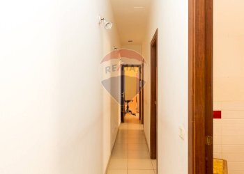 Hall / corridoio - Independent house Via Macaluso
 
87, Catania - photo 8