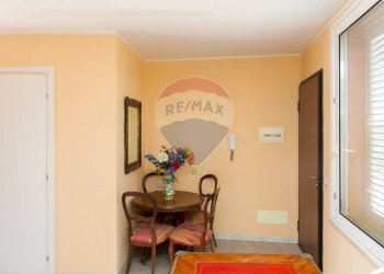 Sala da pranzo - Independent house Via Macaluso
 
87, Catania - photo 25