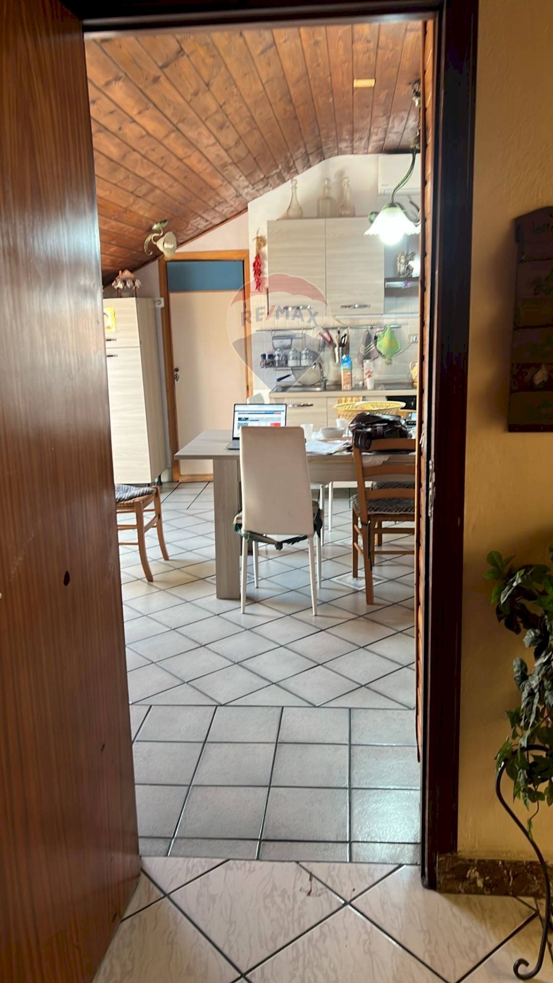 Sala da pranzo - Attico Stradale Cravone
 
139, Catania - foto 2