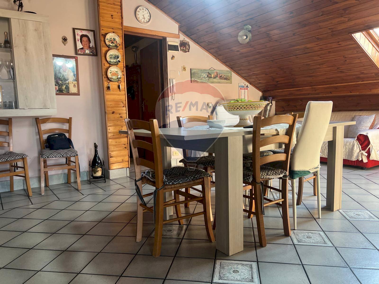Sala da pranzo - Attico Stradale Cravone
 
139, Catania - foto 3