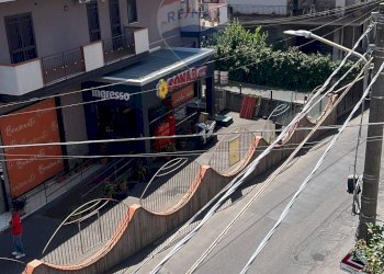 Edificio all\'aperto - Attico Stradale Cravone
 
139, Catania - foto 8