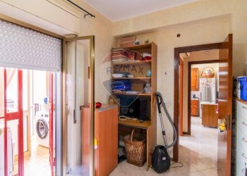 Camera / camera da letto - Trilocale Via Finocchiari
 
121, Aci Catena - foto 20