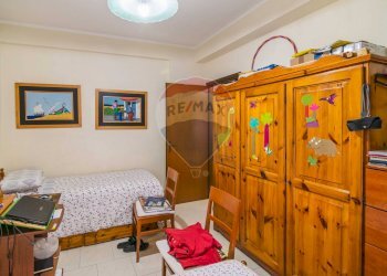 Camera / camera da letto - Appartamento Via Riposto
 
18, Mascalucia - foto 22