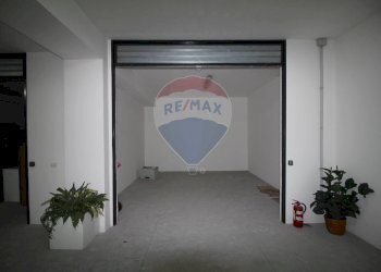 Parcheggio - Box Via Duca Degli Abruzzi
 
190, Catania - foto 7