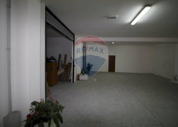 Stanza vuota - Box Via Duca Degli Abruzzi
 
190, Catania - foto 17