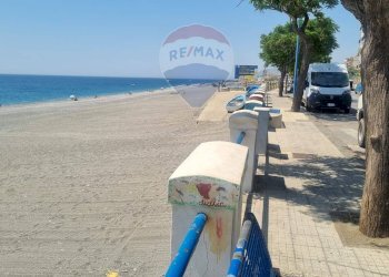 Vista dell\'acqua - Trilocale via santa lucia
 
7, Alì Terme - foto 2