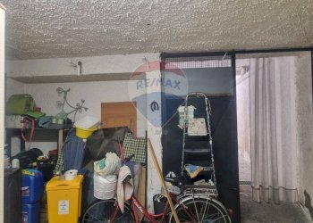 Dispensa di stoccaggio - Trilocale via santa lucia
 
7, Alì Terme - foto 31