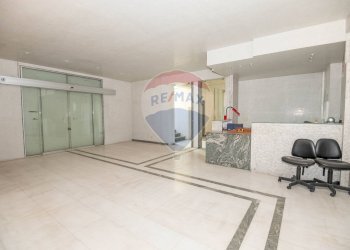 Soggiorno - Capannone Contrada Poggiarelli
 
snc, Caltagirone - foto 20