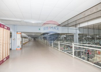 Non correlato - Capannone Contrada Poggiarelli
 
snc, Caltagirone - foto 37