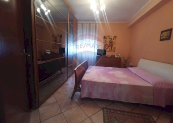 Camera / camera da letto - Quadrilocale Via San Domenico Savio
 
25, Gravina di Catania - foto 24