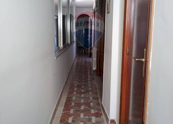 Hall / corridoio - Appartamento Via Arena
 
72, Paterno - foto 15