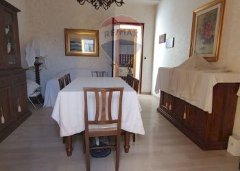 Sala da pranzo - Appartamento Via Arena
 
72, Paterno - foto 16