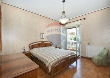 Camera / camera da letto - Quadrilocale via francesco bella
 
6f, Aci Sant'Antonio - foto 22