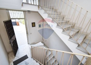 Scale - Casa semi indipendente via nicola coviello
 
3-5, Gravina di Catania - foto 22