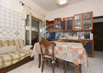Sala da pranzo - Casa semi indipendente via nicola coviello
 
3-5, Gravina di Catania - foto 42
