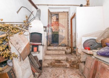 Scale - Quadrilocale VIA SS.SALVATORE
 
47, Caltagirone - foto 12