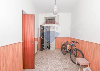 Hall / corridoio - Quadrilocale VIA SS.SALVATORE
 
47, Caltagirone - foto 27