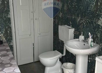 Bagno - Attività Commerciale Piazza Crocifisso Maiorana
 
8, Catania - foto 9