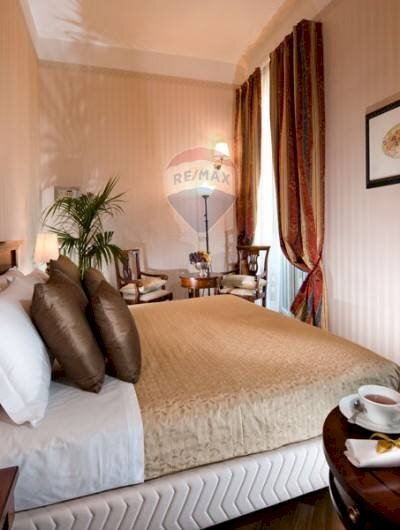 Camera / camera da letto - Hotel Largo Roma
 
3, Salsomaggiore Terme - foto 3