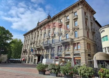 Edificio all\'aperto - Hotel Largo Roma
 
3, Salsomaggiore Terme - foto 1