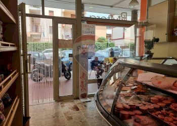 Dispensa di stoccaggio - Commercial Activity Corso San Vito
 
148, Mascalucia - photo 3