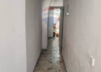 Hall / corridoio - Casa semi indipendente Via Libertà
 
57, Riposto - foto 6