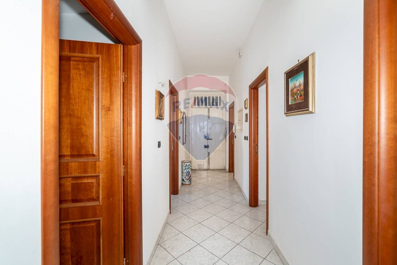 Hall / corridoio - Appartamento Via Calatafimi
 
9, Catania - foto 3