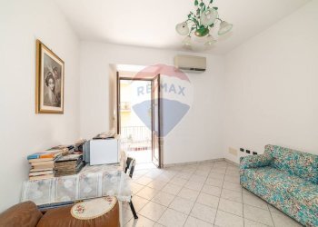 Soggiorno - Appartamento Via Calatafimi
 
9, Catania - foto 6