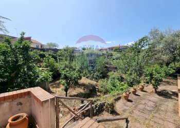 Giardino - Appartamento via san gaetano
 
32, Mascalucia - foto 18