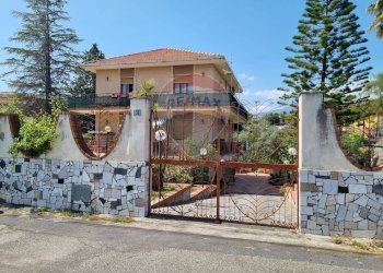 Casa all\'aperto - Villa via san gaetano
 
32, Mascalucia - foto 2