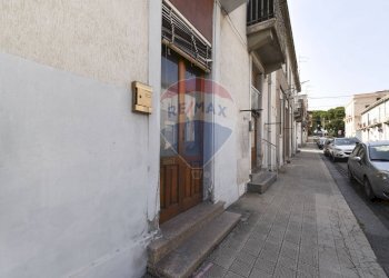 Edificio all\'aperto - Casa indipendente via dei Giurati
 
31, Mascali - foto 2