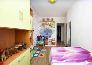 Camera / camera da letto - Quadrilocale via Cimabue
 
1/B, Pioltello - foto 14