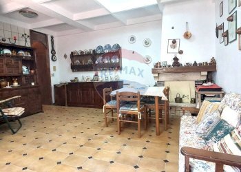 Sala da pranzo - Villa a Schiera Contrada Fra Diavolo villa N°109, Cassano delle Murge - foto 2