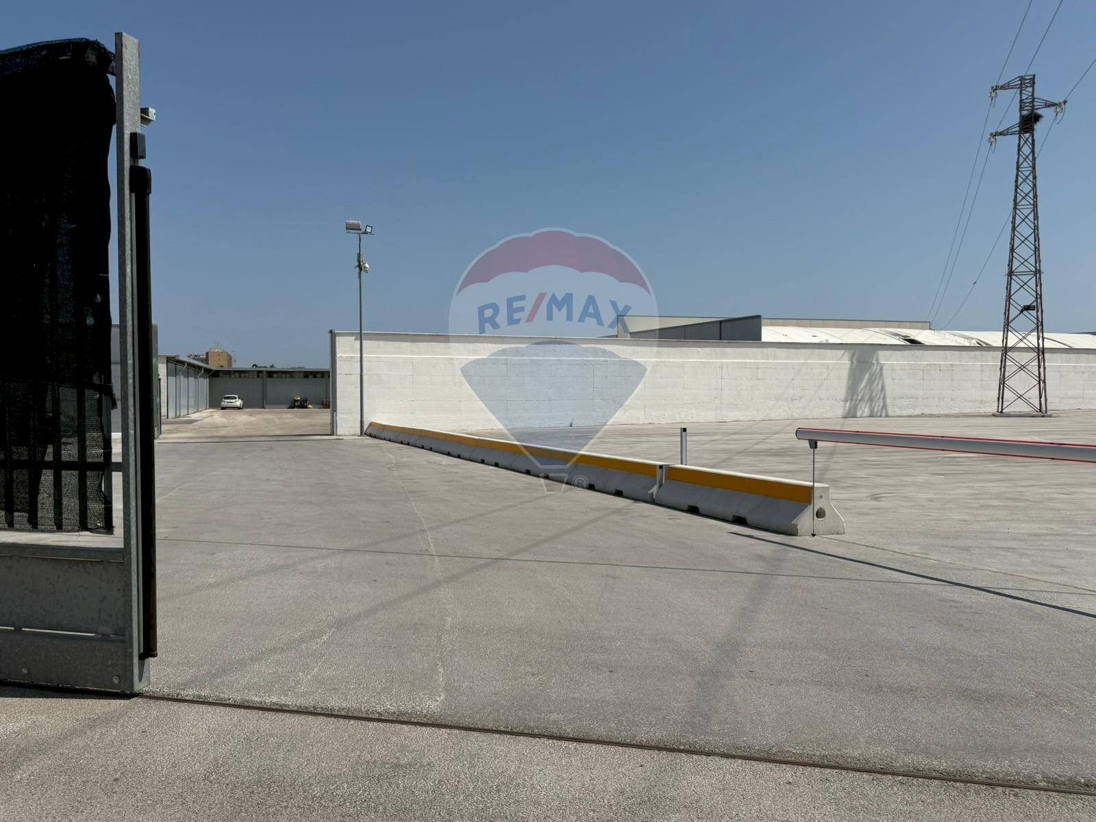 Terrazza - Shed Strada Provinciale Ceglie Valenzano
 
64, Bari - photo 3