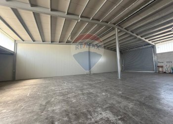 Parcheggio - Shed Strada Provinciale Ceglie Valenzano
64, Bari - photo 5