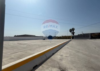 Terrazza - Shed Strada Provinciale Ceglie Valenzano
64, Bari - photo 20