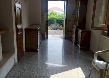 Stanza vuota - Villa Loc. Terrossola
 
15, Bibbiena - foto 15