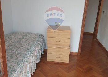 Camera / camera da letto - Villa Loc. Terrossola
 
15, Bibbiena - foto 19