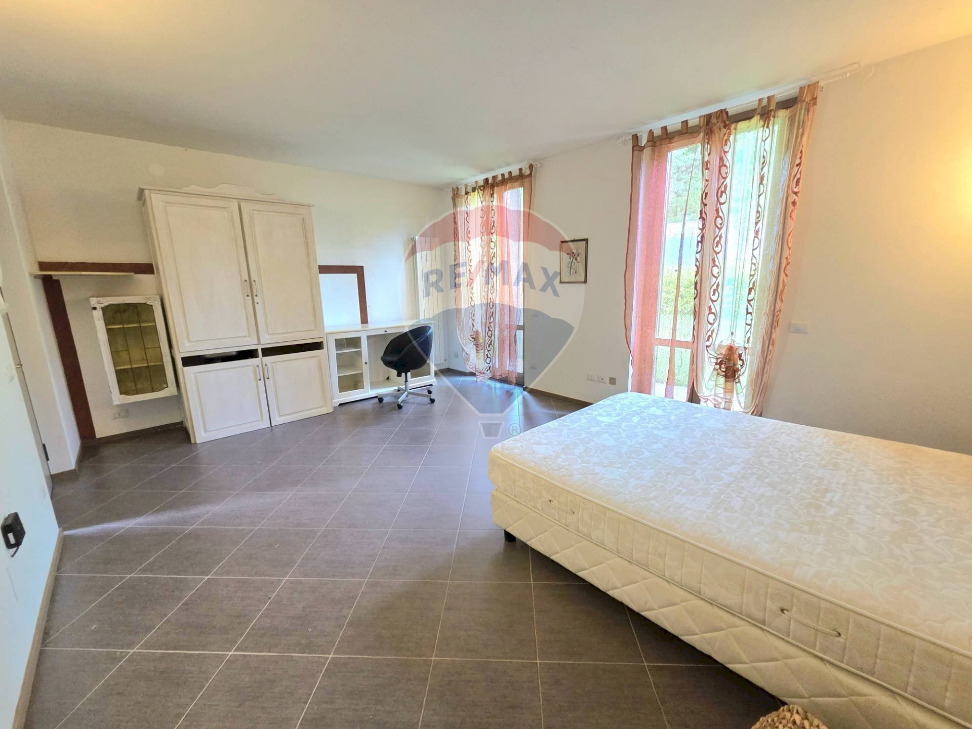 Camera / camera da letto - One-room apartment VIA CICOGNA, Terranuova Bracciolini - photo 3