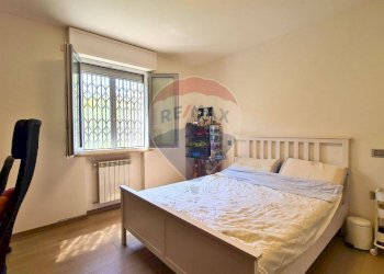 Camera / camera da letto - Apartment Empoli - photo 11