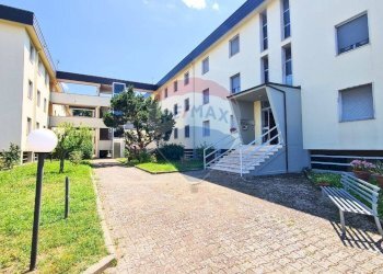 Edificio all\'aperto - Apartment Empoli - photo 27