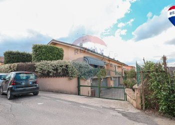 Casa all\'aperto - Appartamento VIA BRONTE
 
109, Roma - foto 1