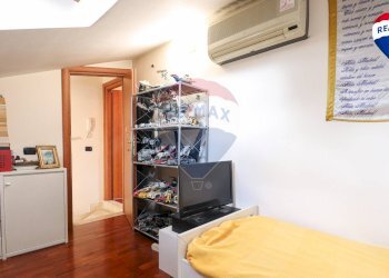 Soggiorno - Appartamento VIA BRONTE
 
109, Roma - foto 34